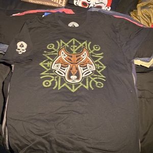 New ZF shirt. Discontinued. Size Large.